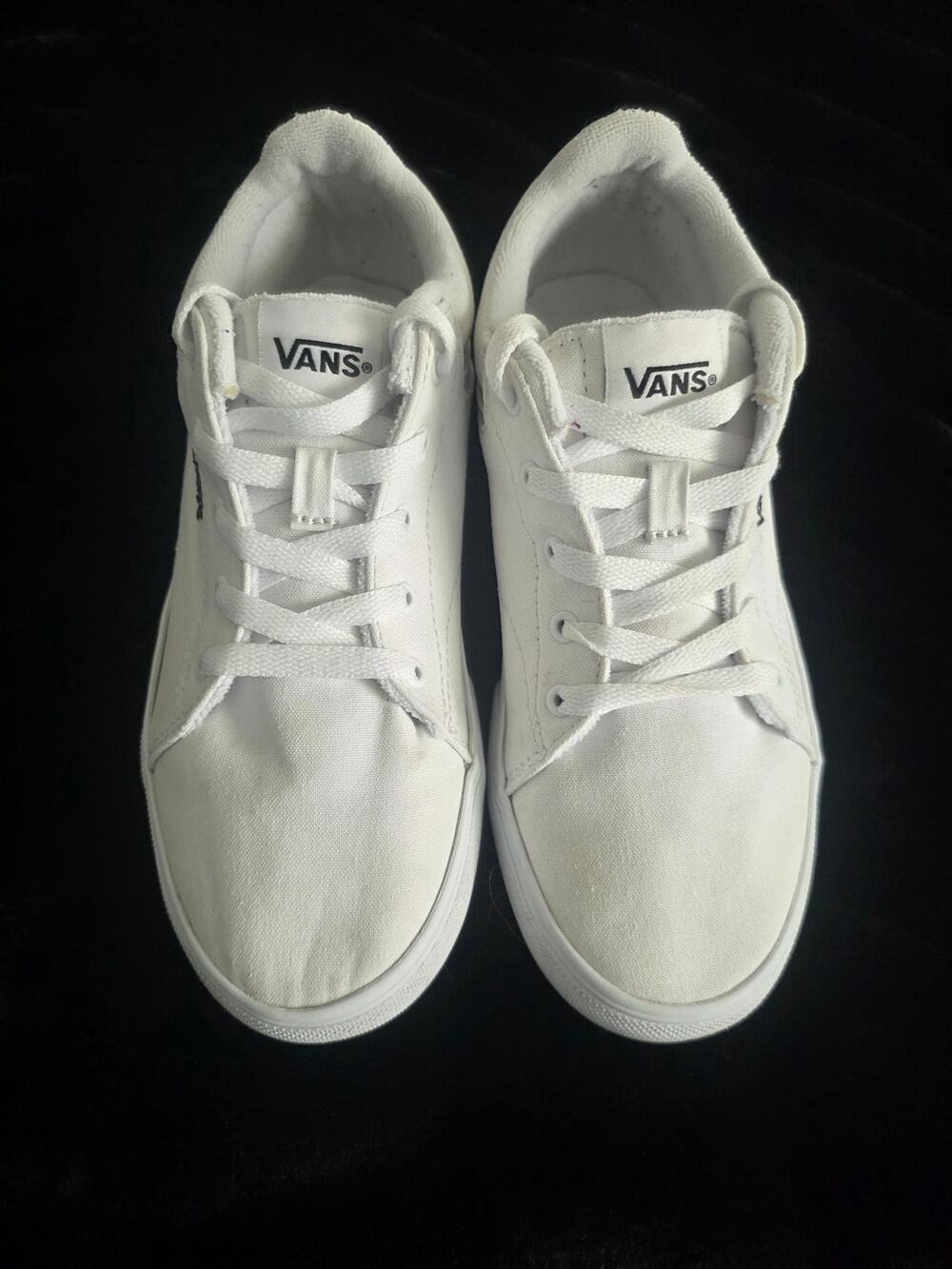 Vans Seldan White Canvas Platform Sneakers Missy Size 4 Lace Up Shoes